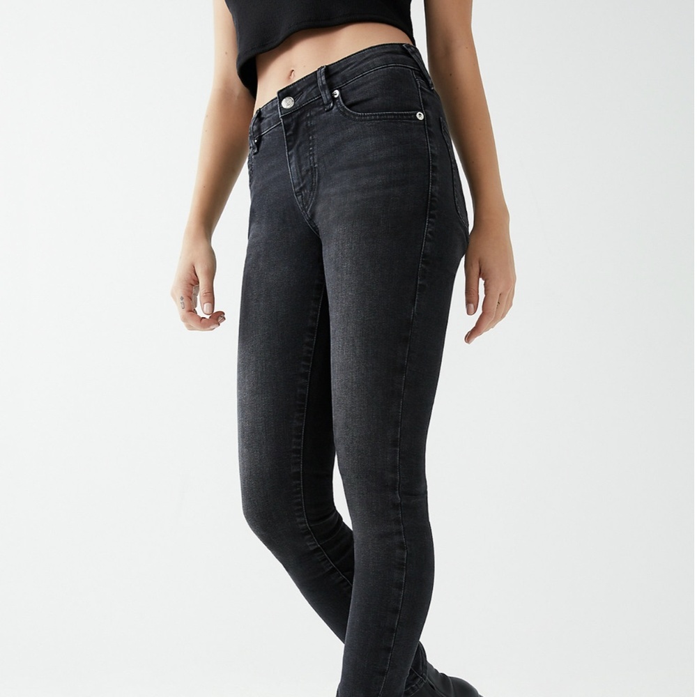 TRUE RELIGION Jennie Curvy Skinny Jean